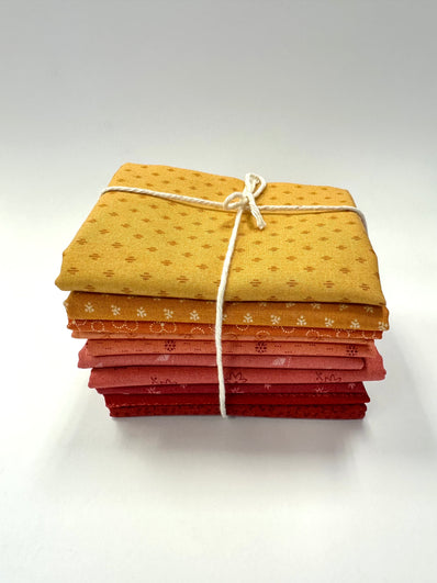 Itsy Bits Warm Fat Quarter Bundle