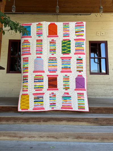 Spoolin' Around Quilt Kit